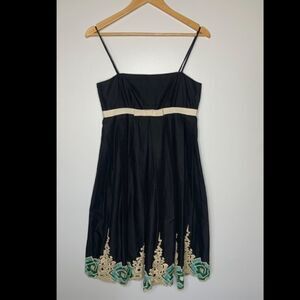 Anna Sui fit & flare embroidered dress. Size 8